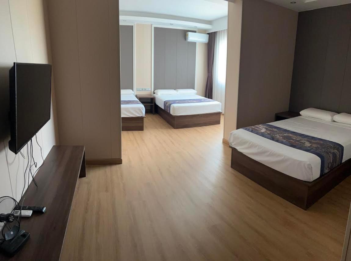 Hotel Nueva Europa Торредембарра Экстерьер фото